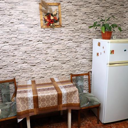 Apartment In Old Town On Zarvanska St Кам'янець-Подільский Екстер'єр фото