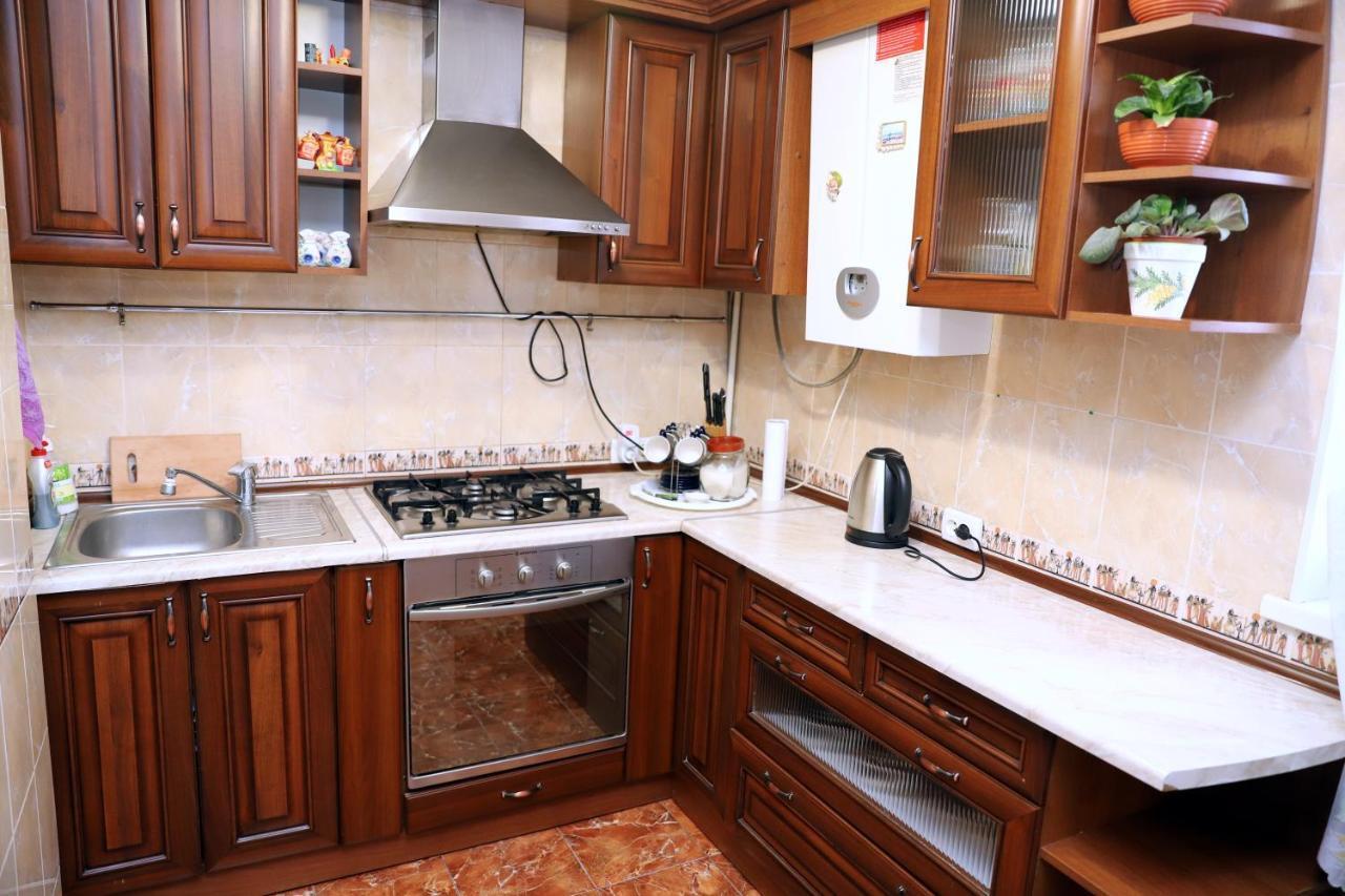 Apartment In Old Town On Zarvanska St Кам'янець-Подільский Екстер'єр фото